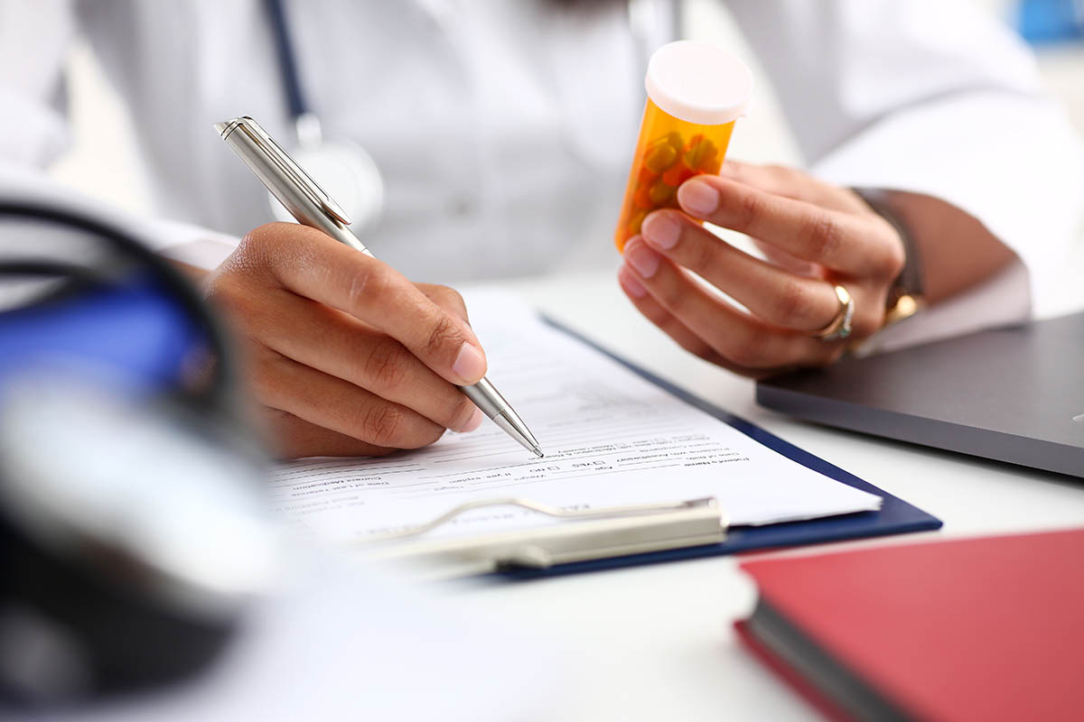 How Naltrexone Is Used to Treat Opiate Addiction